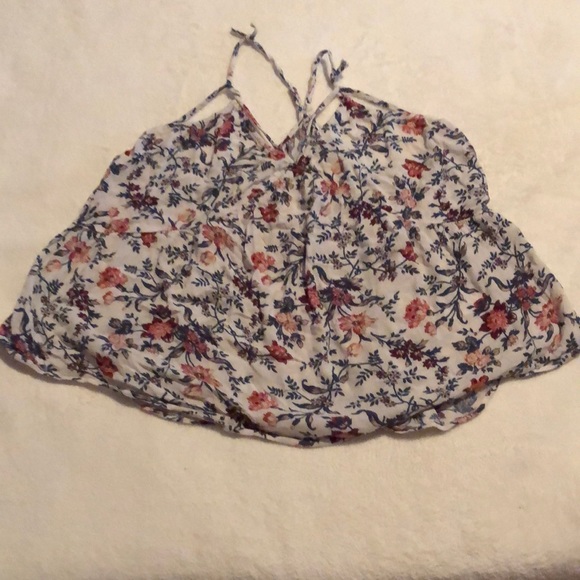 🔥4//$15🔥 CUTE TOP - Picture 1 of 3